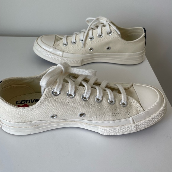 Comme des Garçons PLAY x Converse Chuck Taylor Hidden Heart Low Top Sneaker - Picture 9 of 9